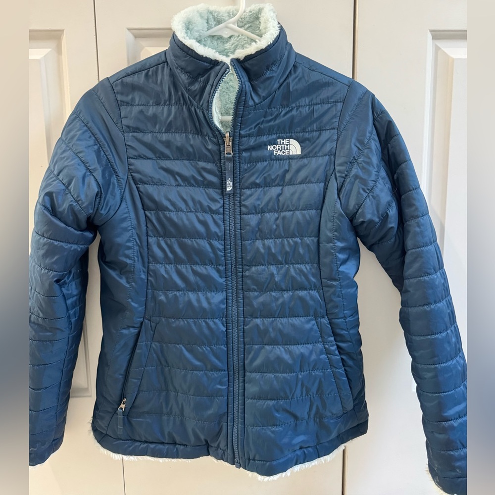 Girls reversible The North Face jacket with Sherpa lining  14/16